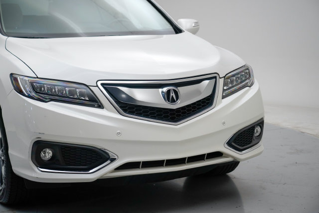 Used 2017 Acura RDX w/ Advance Package AWD/4WD image 9