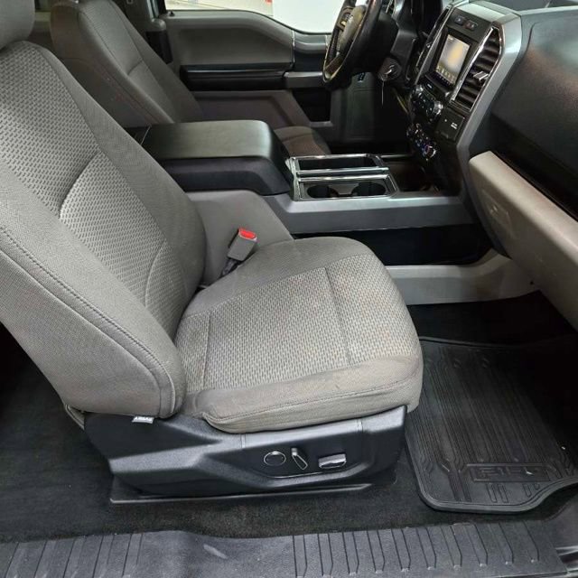Used 2015 Ford F150 XLT w/ Equipment Group 302A Luxury image 35