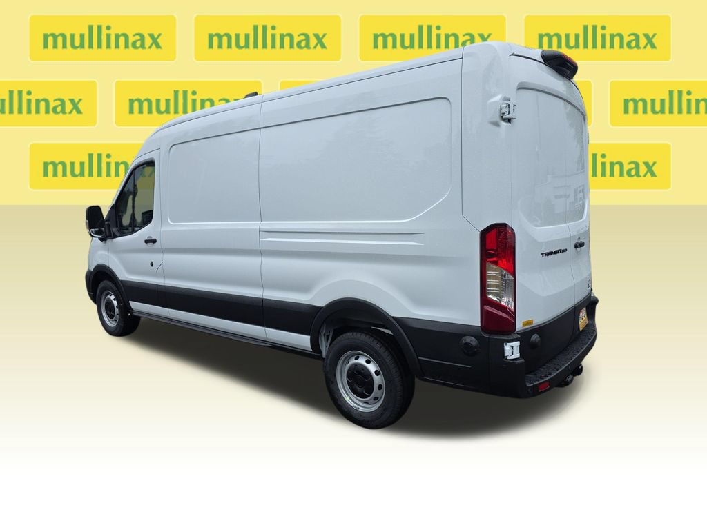 New 2026 Ford Transit 250 148 Medium Roof w/ Load Area Protection Package RWD image 5