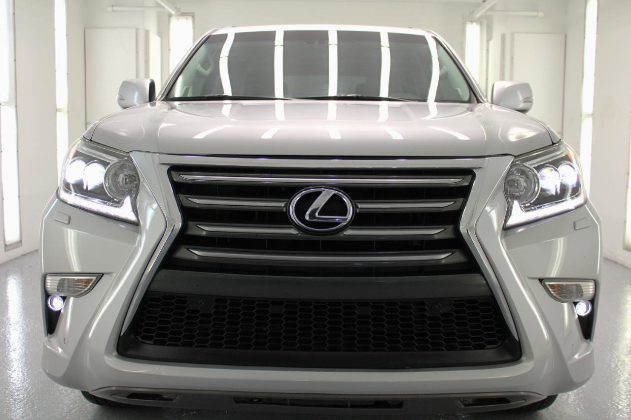 Used 2014 Lexus GX 460 w/ Premium Package image 27