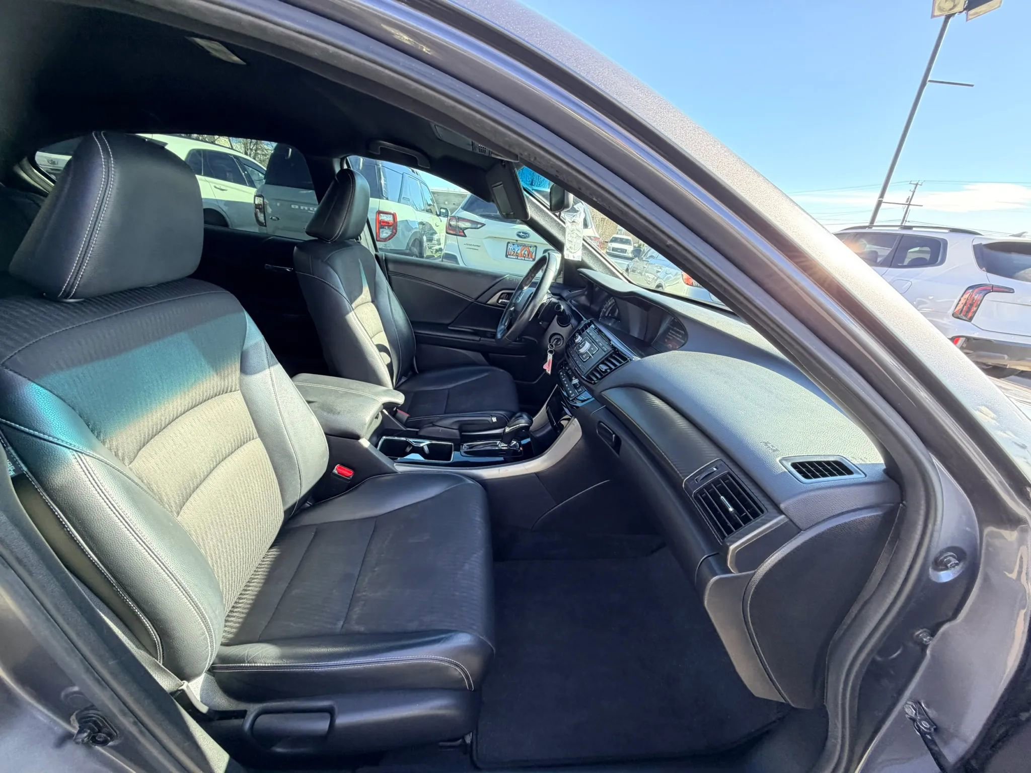 Used 2016 Honda Accord Sport image 26