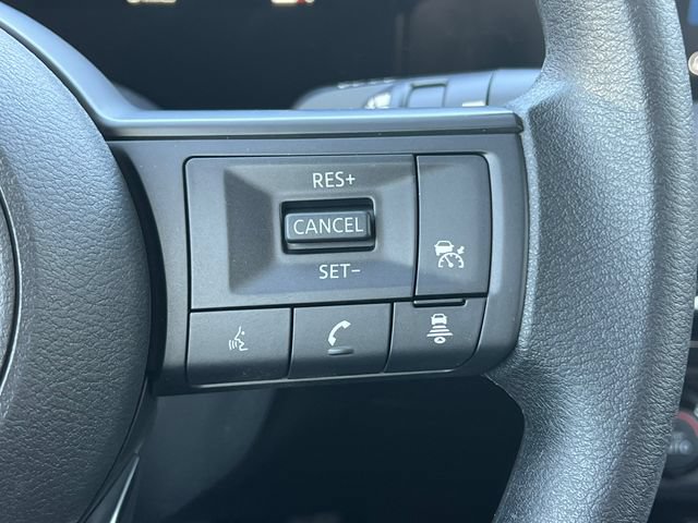 New 2026 Nissan Kicks SV w/ Charging Package AWD/4WD image 17