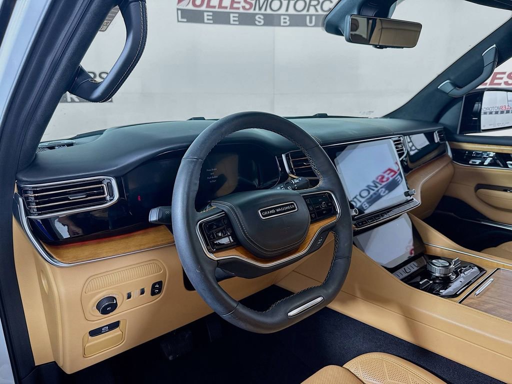 Used 2024 Jeep Grand Wagoneer Series III w/ Rear Seat Video Group 1 image 9
