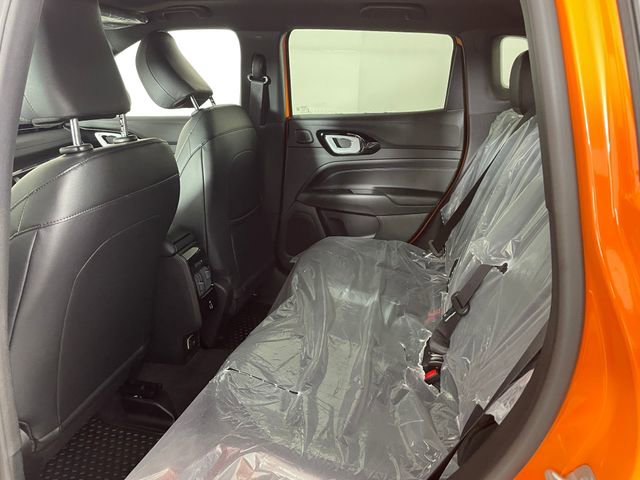 New 2026 Jeep Compass Latitude w/ Sun and Sound Group image 4