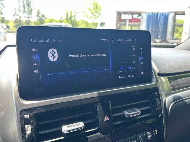 Used 2023 Lexus GX 460 Premium AWD/4WD image 32