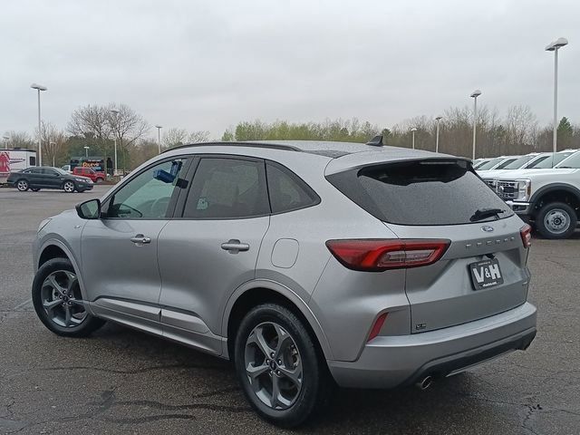 Used 2024 Ford Escape ST-Line AWD/4WD image 22