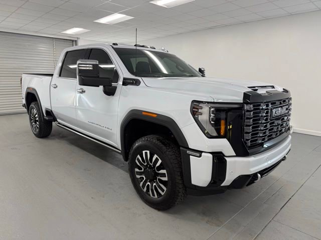 New 2026 GMC Sierra 2500 Denali Ultimate image 3