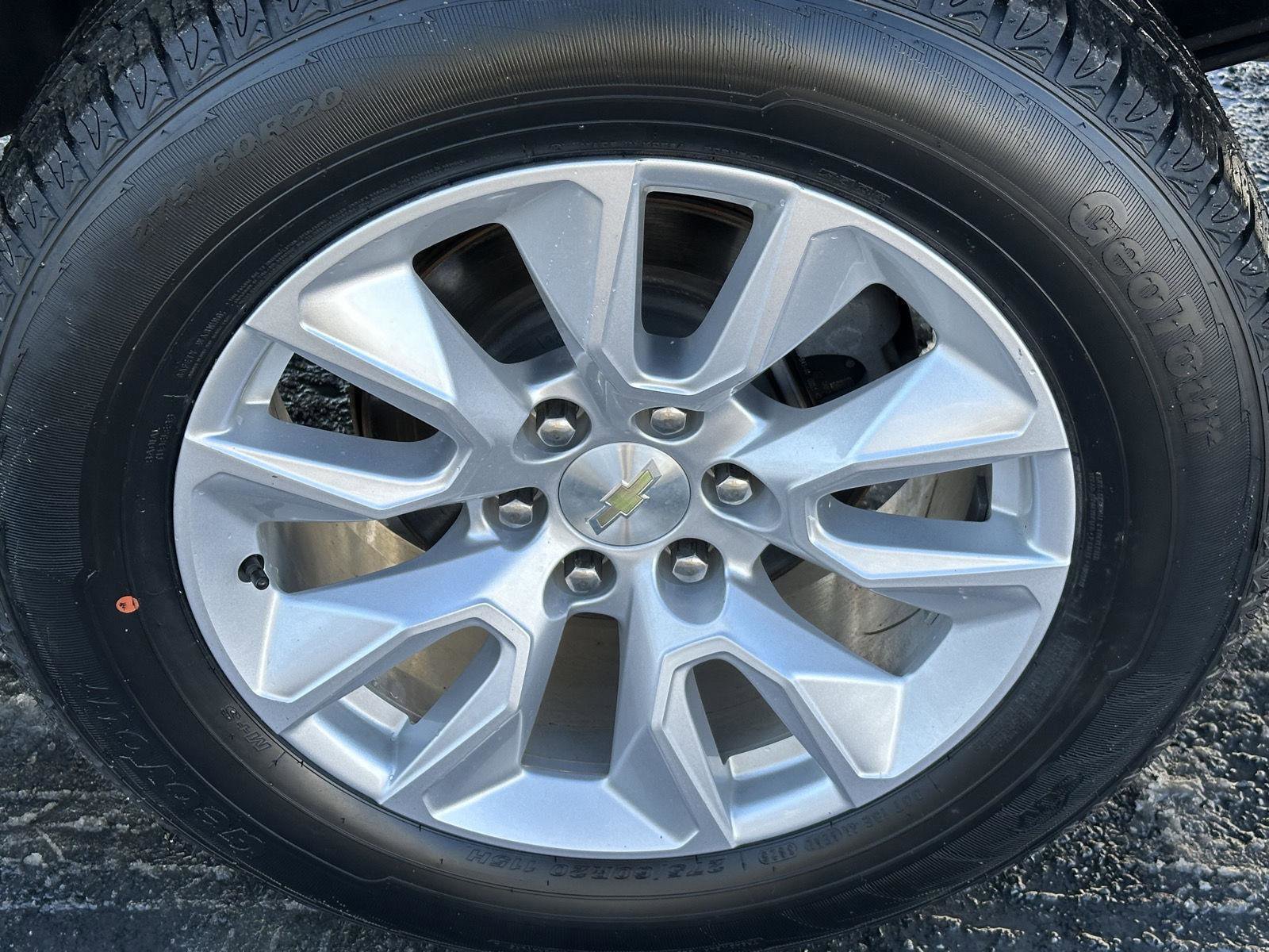 Used 2021 Chevrolet Silverado 1500 Custom image 11