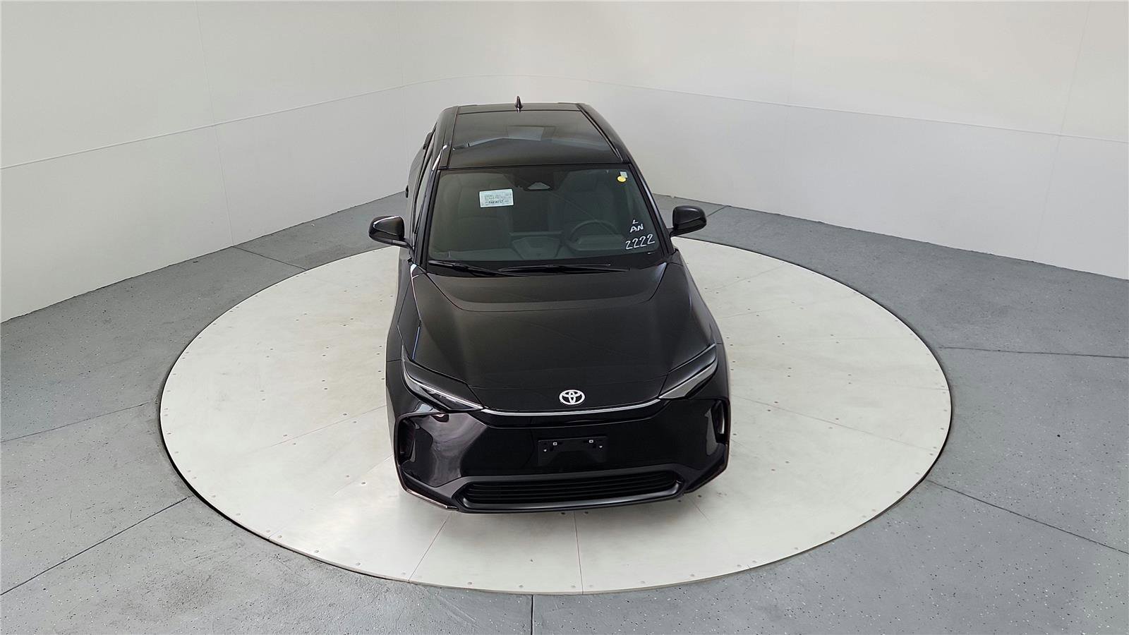 Used 2023 Toyota bZ4X XLE image 14