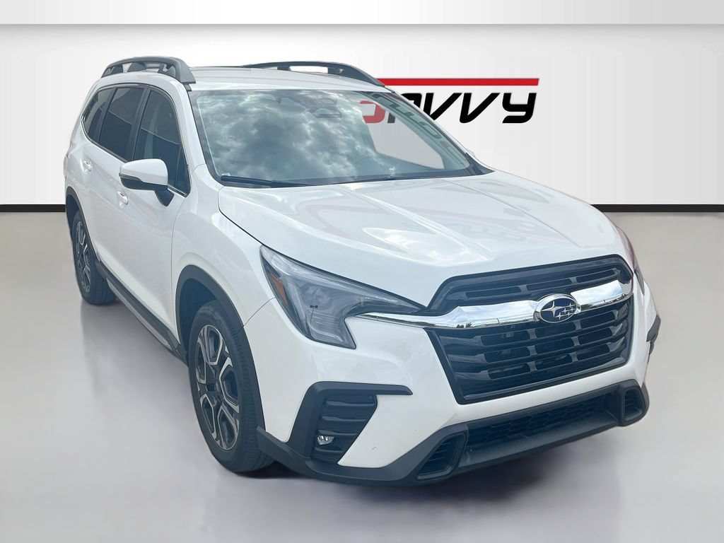 Used 2023 Subaru Ascent Limited AWD/4WD image 1