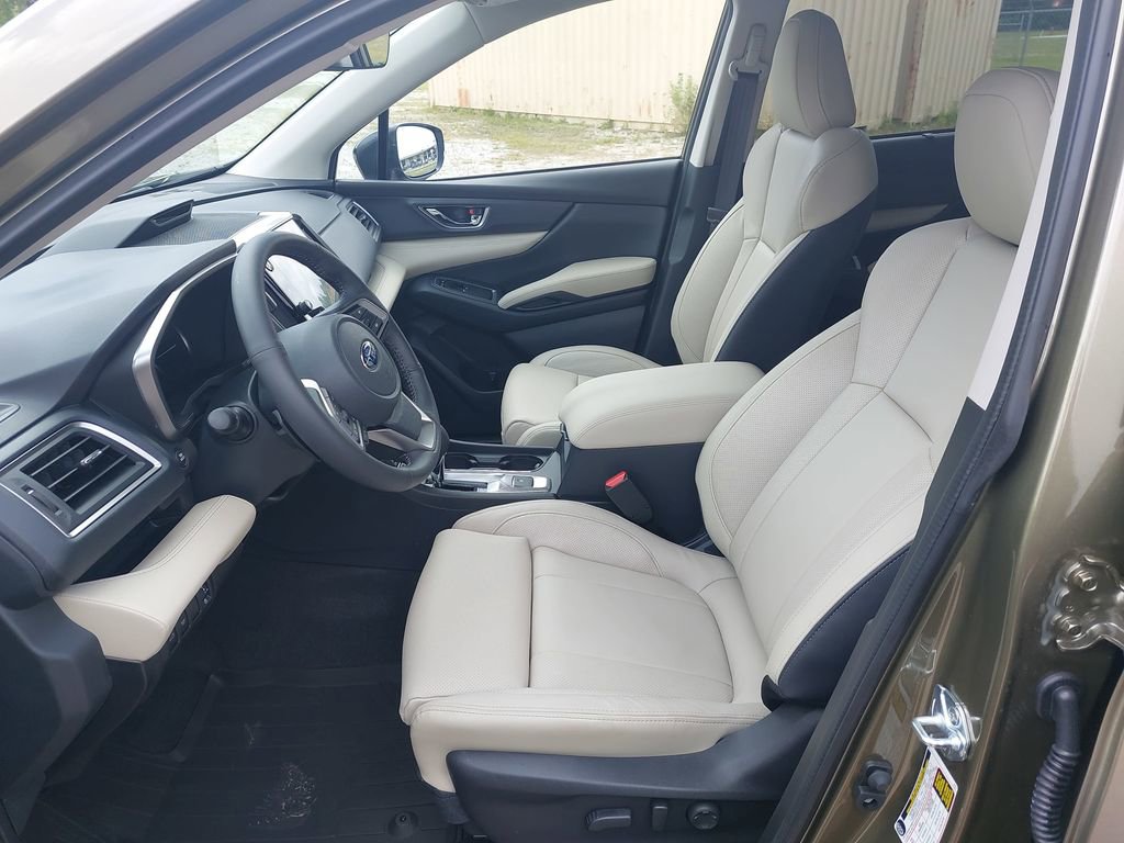 New 2026 Subaru Ascent Limited AWD/4WD image 12