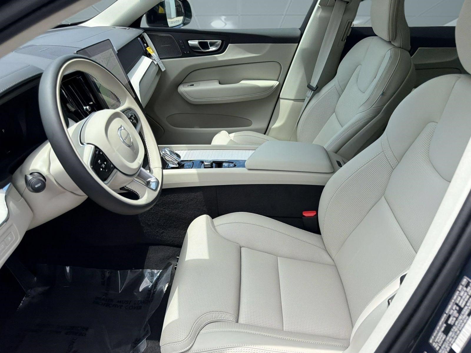 New 2026 Volvo XC60 T8 Ultra w/ Protection Package Premier AWD/4WD image 5