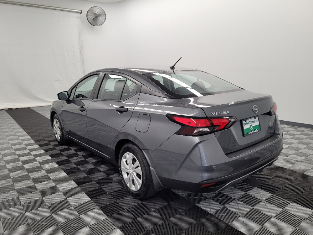 Used 2025 Nissan Versa S w/ Trunk Package FWD image 5