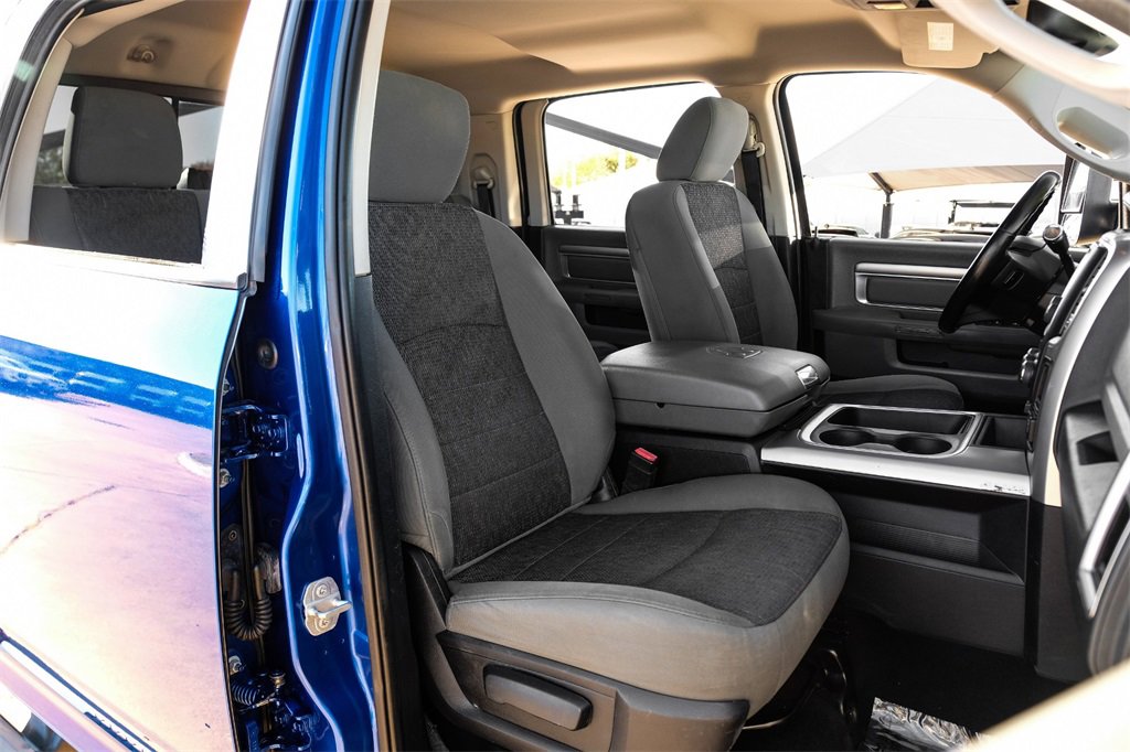 Used 2016 RAM 2500 Lone Star image 35