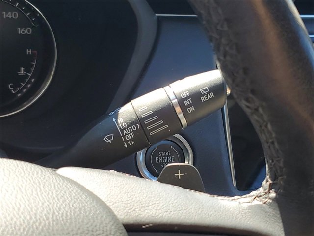 Certified 2022 Cadillac XT4 Premium Luxury w/ Enhanced Visibility Package image 13