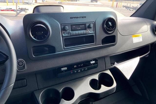 New 2025 Mercedes-Benz Sprinter 2500 image 6