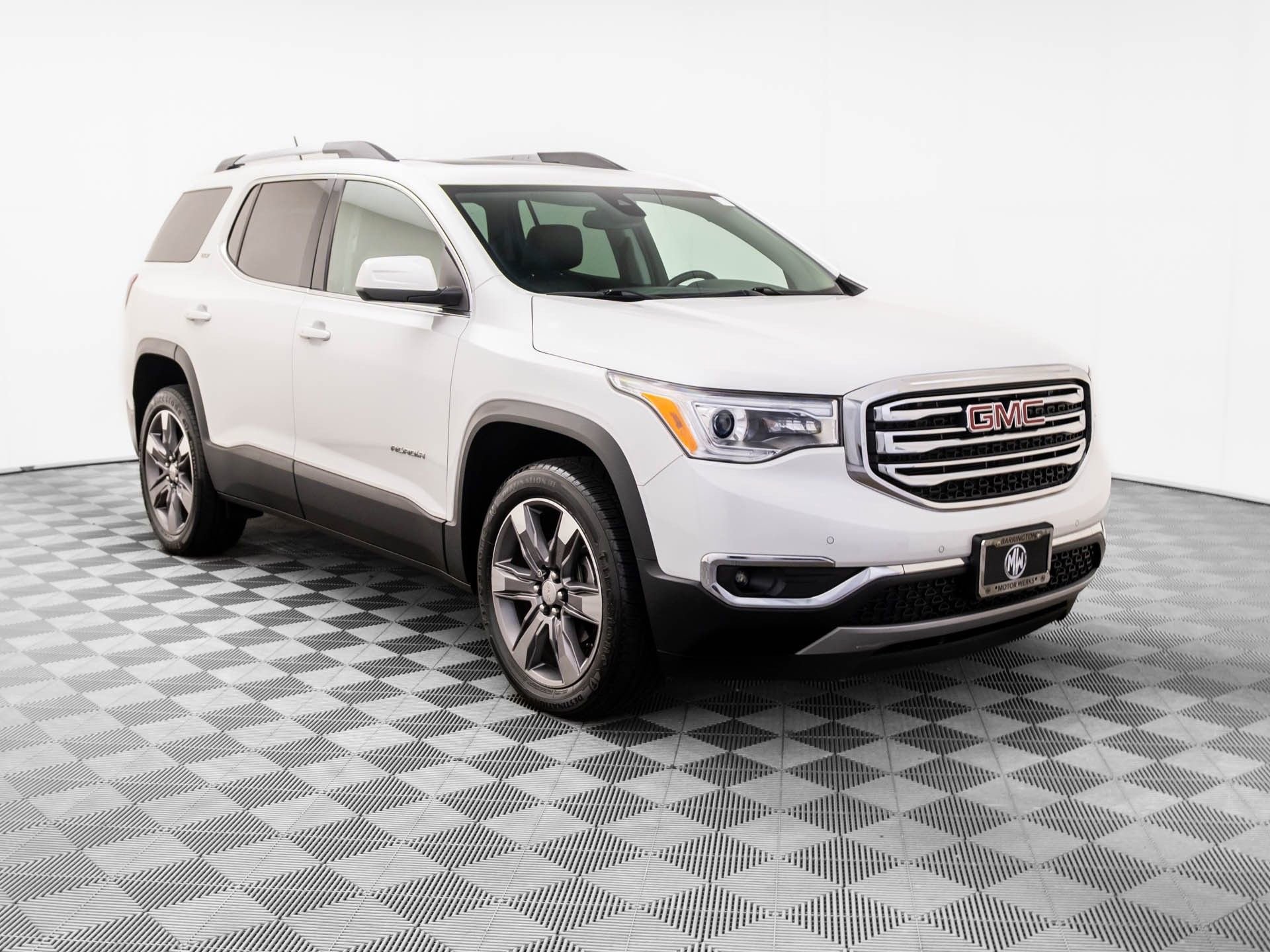 Used 2019 GMC Acadia SLT w/ LPO, Floor Liner Package image 9