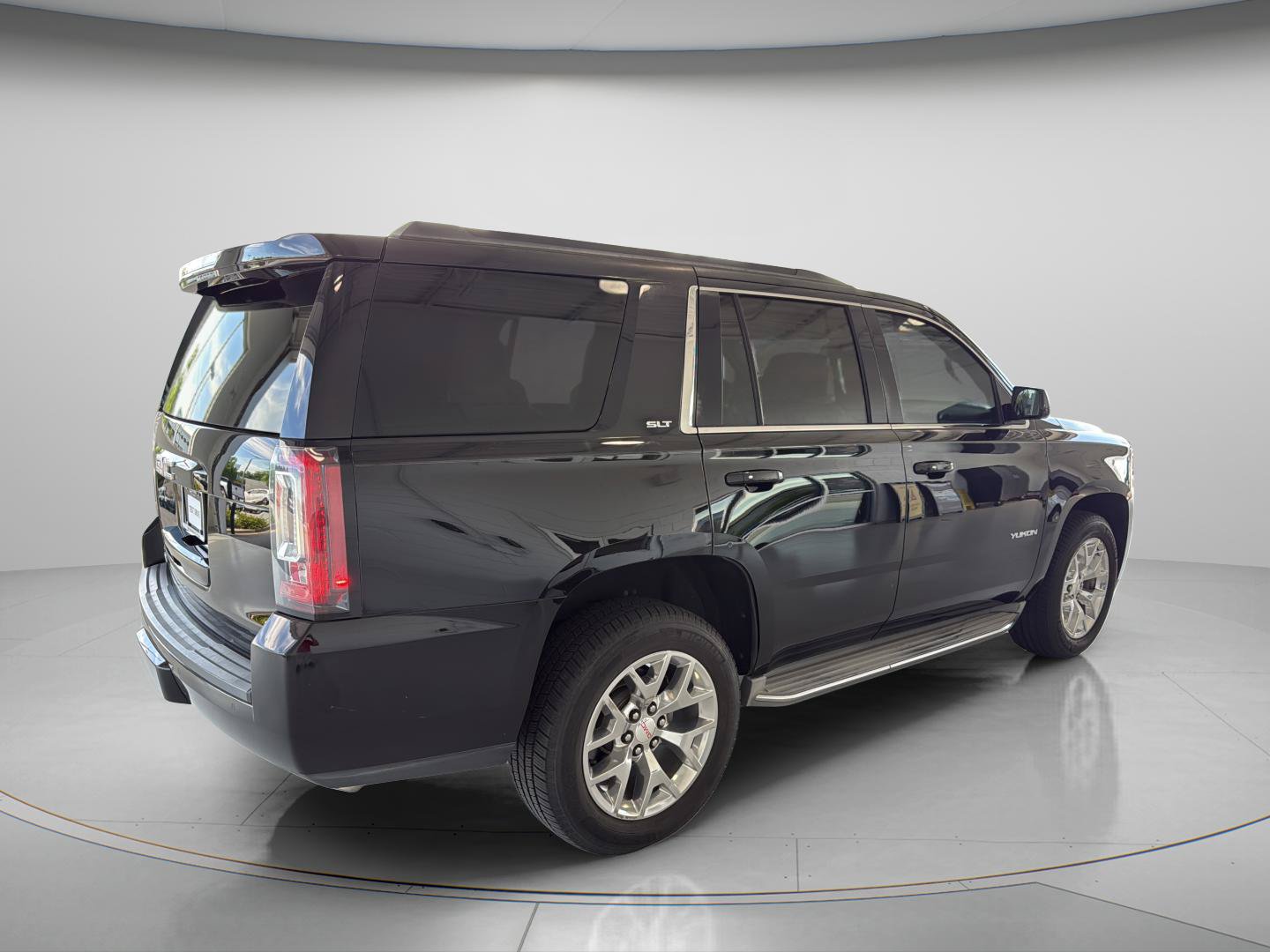 Used 2015 GMC Yukon SLT w/ Open Road Package RWD image 5