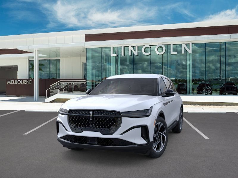 New 2025 Lincoln Nautilus Premier w/ Jet Appearance Package AWD/4WD image 2