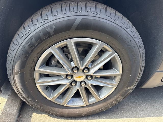 Certified 2023 Chevrolet Traverse LT w/ LPO, Cargo Package image 21