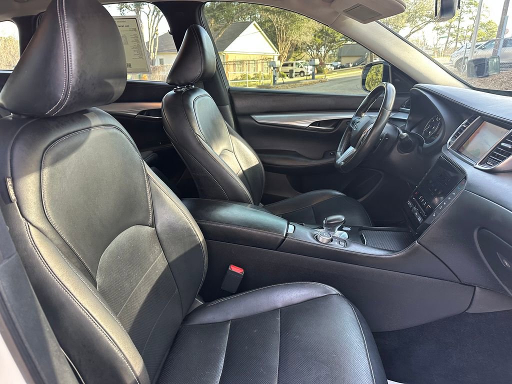 Used 2019 INFINITI QX50 Luxe image 34