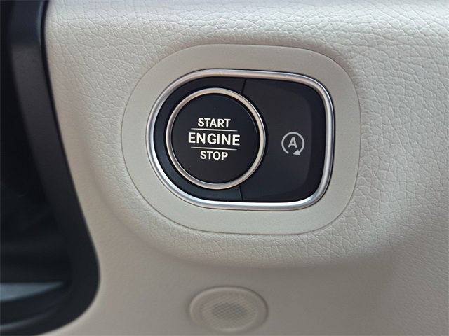 New 2026 Mercedes-Benz GLS 450 4MATIC image 10