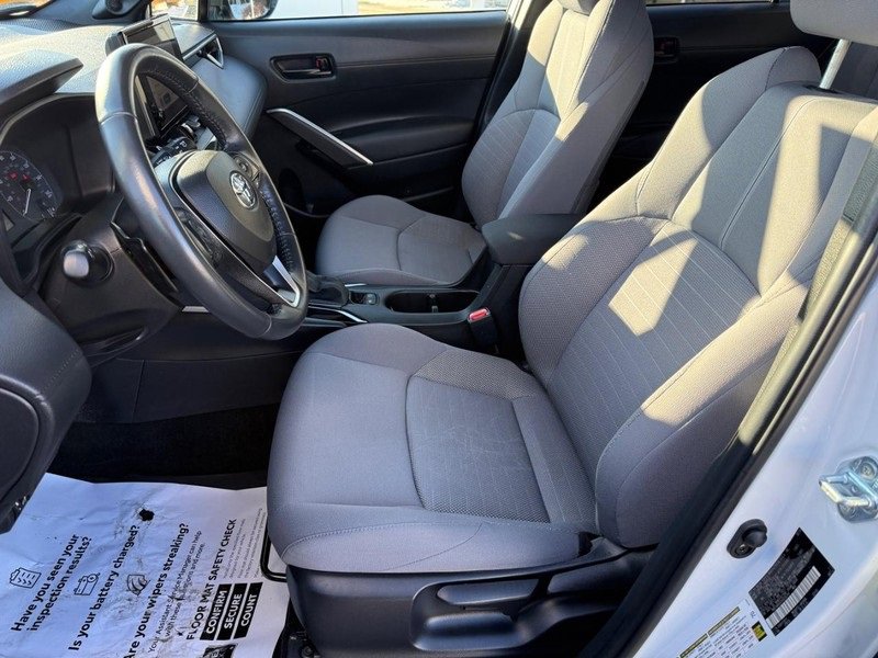Used 2024 Toyota Corolla Cross SE w/ Moonroof Package image 16