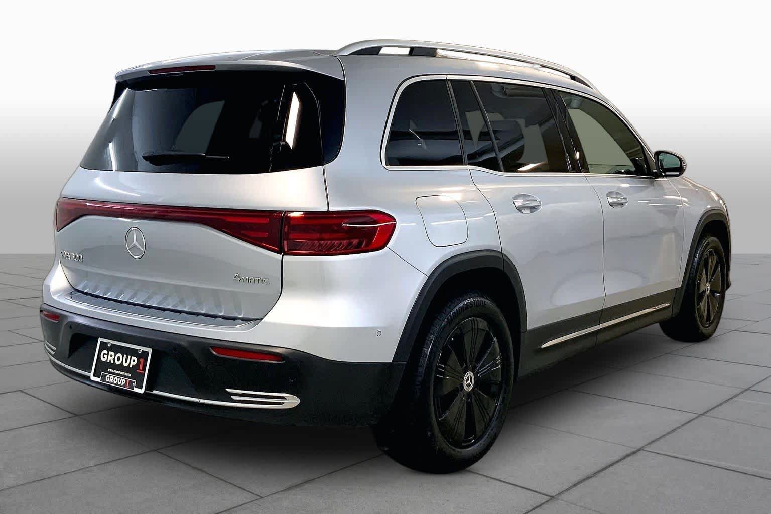Used 2024 Mercedes-Benz EQB 300 4MATIC w/ Winter Package image 12