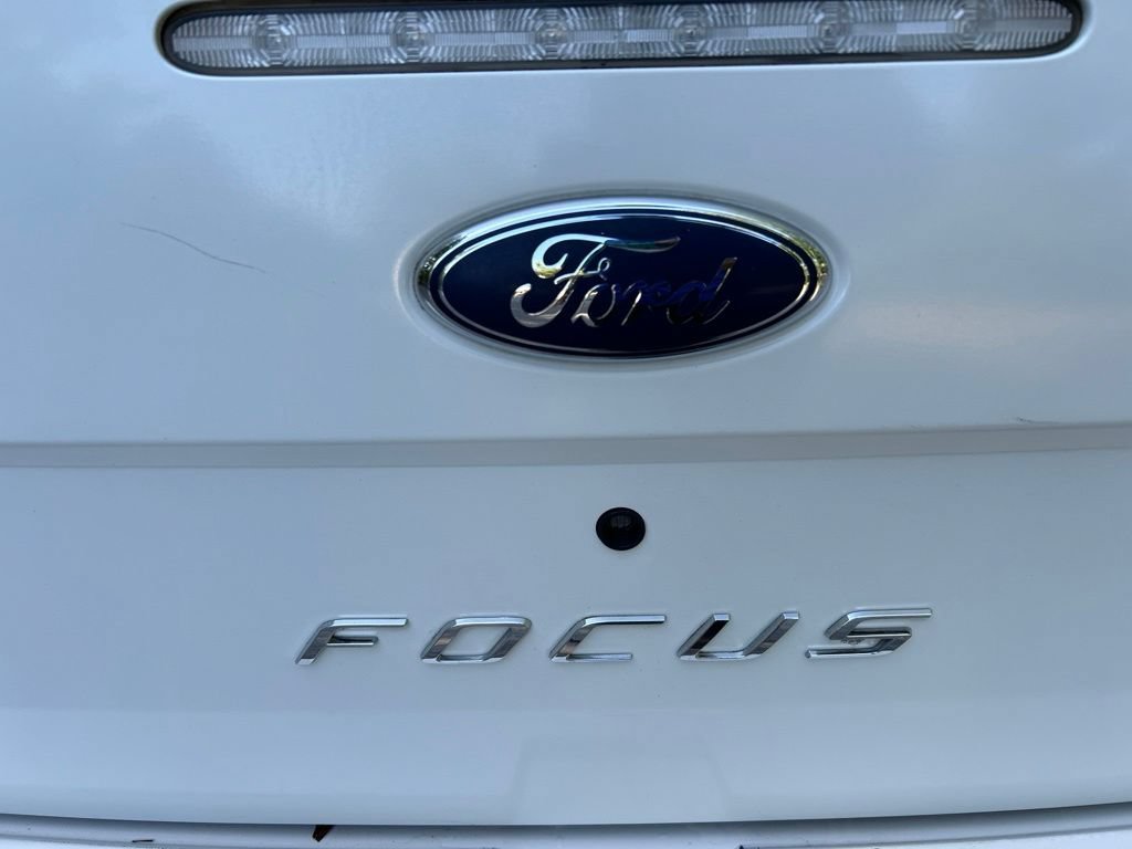 Used 2009 Ford Focus SE FWD image 9