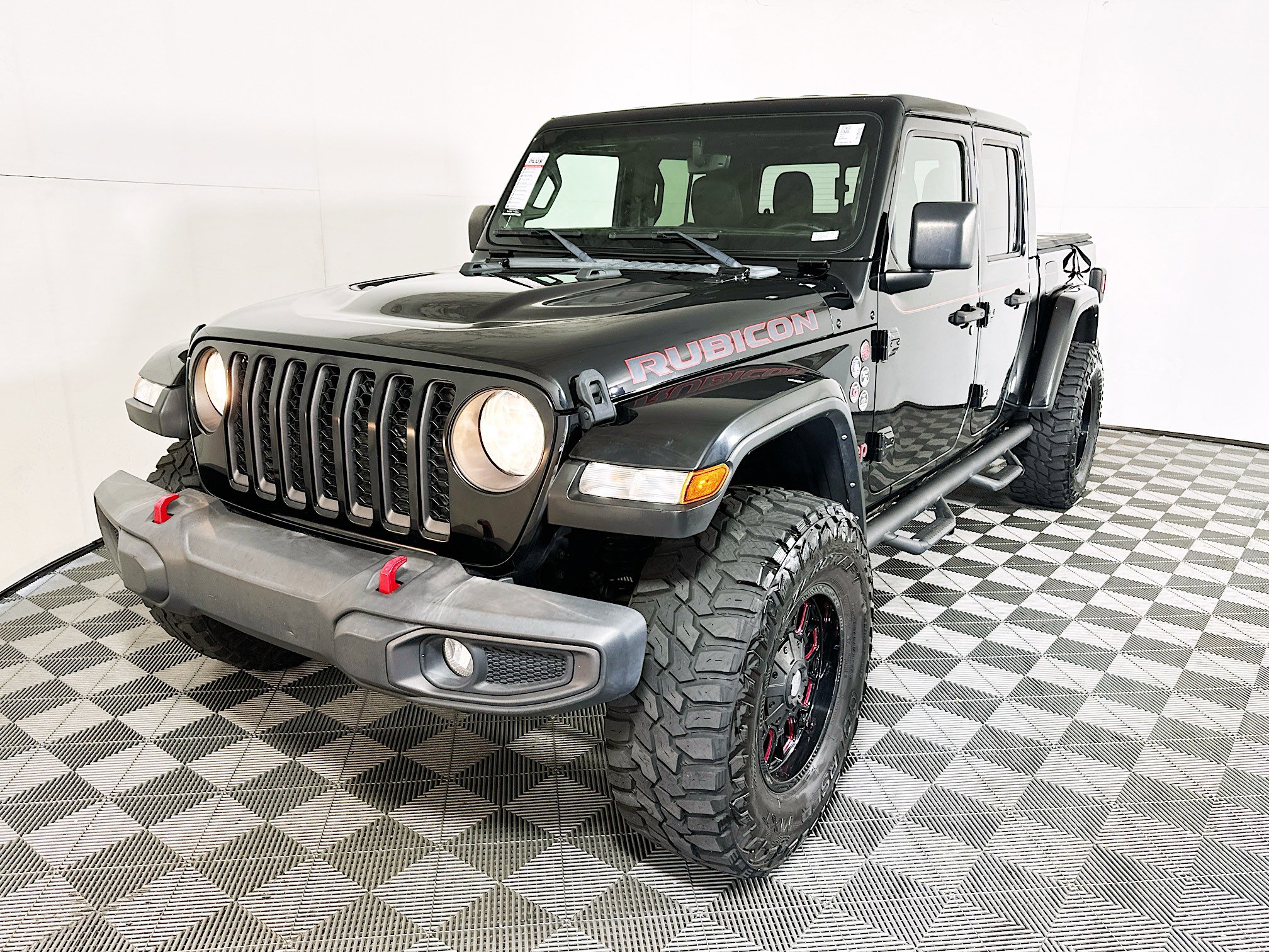 Used 2022 Jeep Gladiator Rubicon w/ Trailer Tow Package AWD/4WD image 7