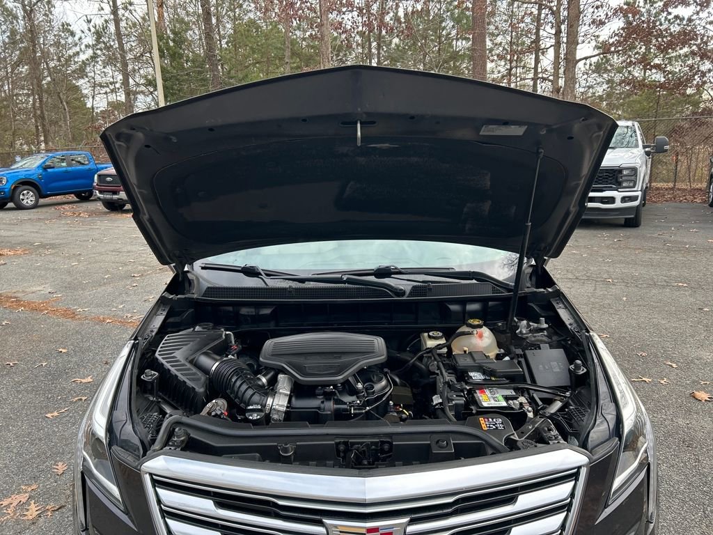 Used 2017 Cadillac XT5 Luxury w/ Driver Awareness Package image 13