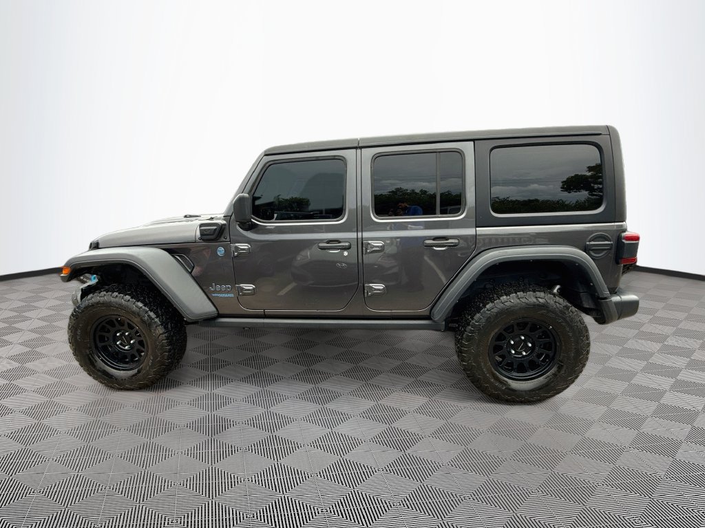 Certified 2022 Jeep Wrangler Unlimited Rubicon 4xe AWD/4WD image 9