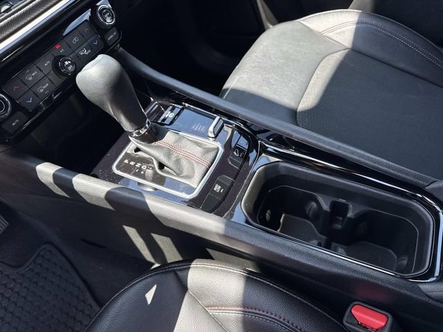 Used 2025 Jeep Compass Trailhawk AWD/4WD image 31
