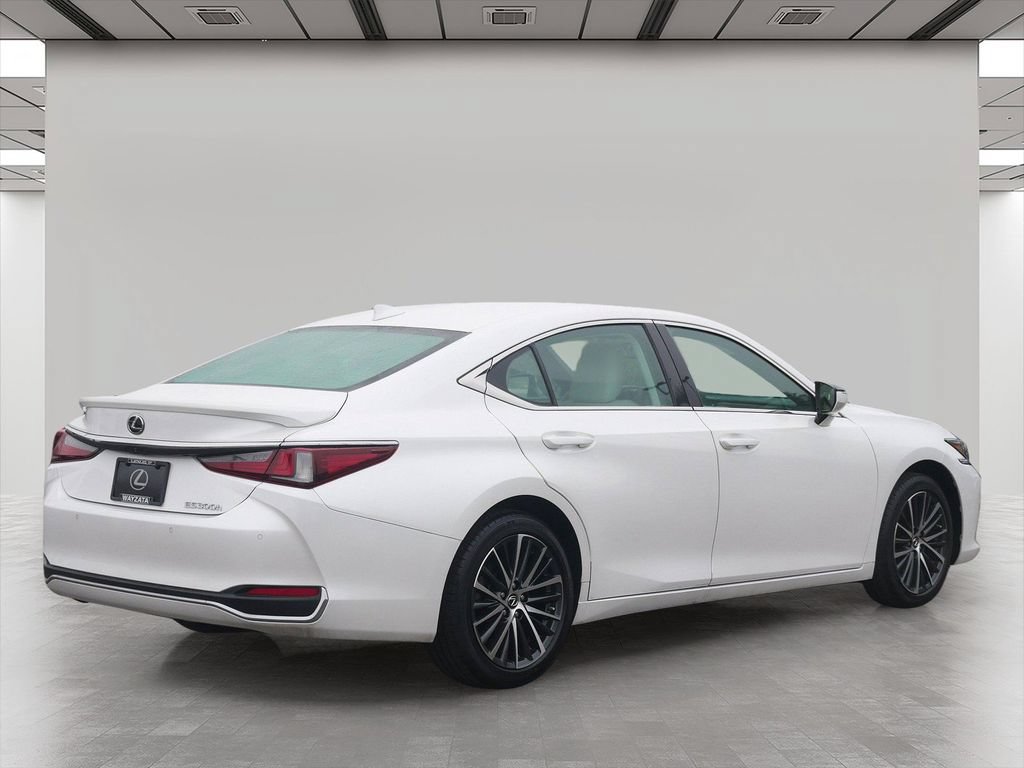 Certified 2024 Lexus ES 300h w/ Premium Package FWD image 6