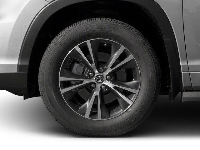 Used 2016 Toyota Highlander XLE AWD/4WD image 11