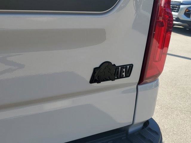 New 2026 Chevrolet Silverado 1500 ZR2 w/ ZR2 Bison Edition image 8