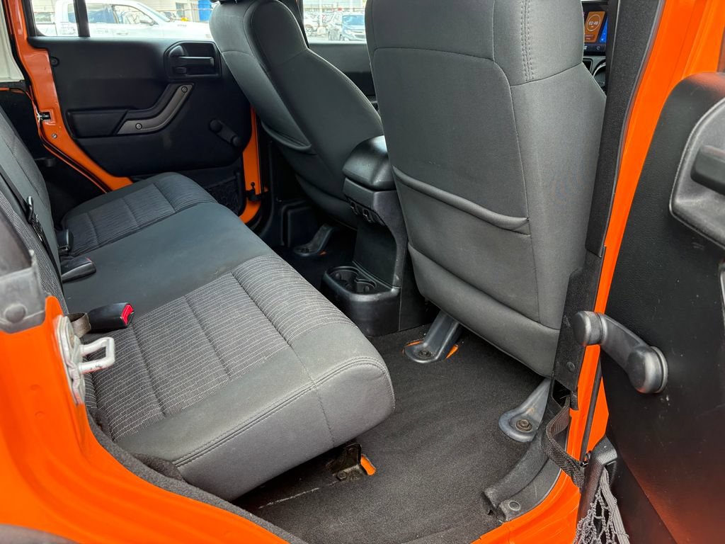 Used 2012 Jeep Wrangler Unlimited Sport w/ Connectivity Group AWD/4WD image 12