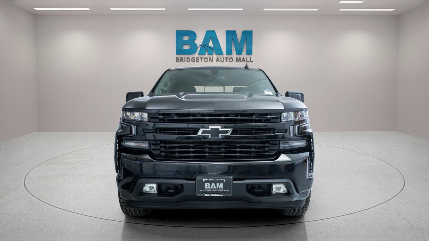 Used 2019 Chevrolet Silverado 1500 RST AWD/4WD image 2