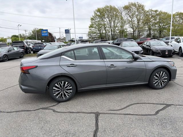 New 2026 Nissan Altima 2.5 SV FWD image 4