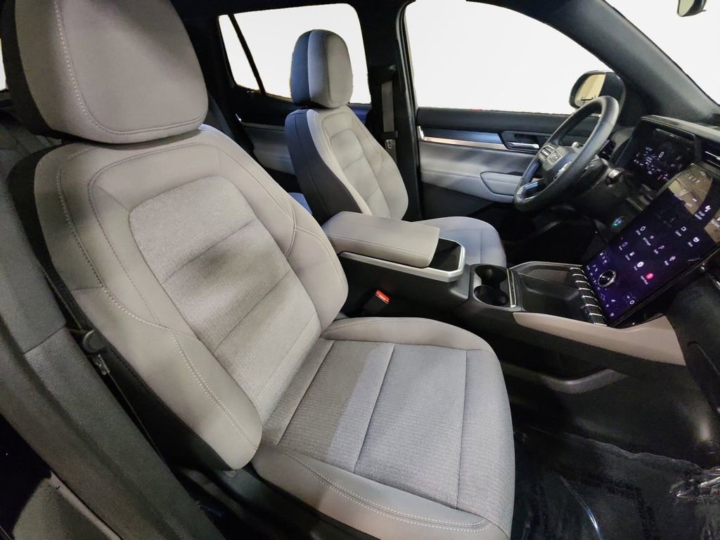 Certified 2025 GMC Terrain Elevation w/ Black Edition image 26