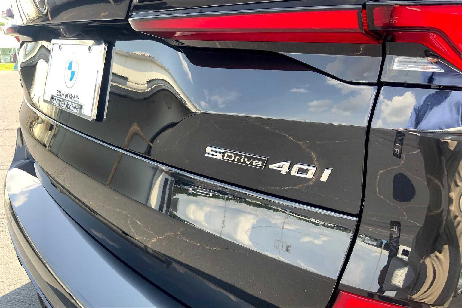 New 2026 BMW X5 sDrive40i w/ M Sport Package RWD image 16