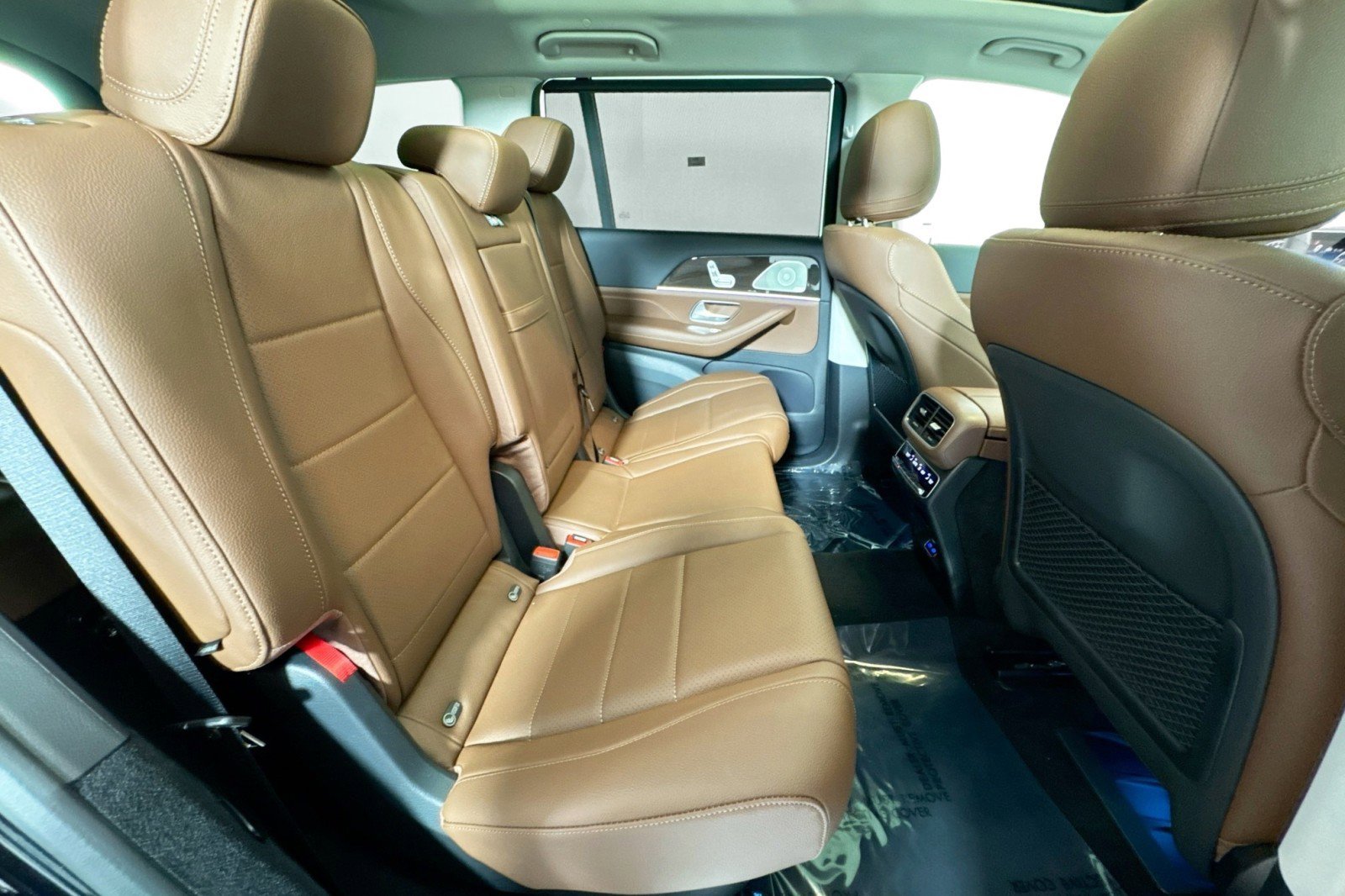 New 2026 Mercedes-Benz GLS 450 4MATIC image 25
