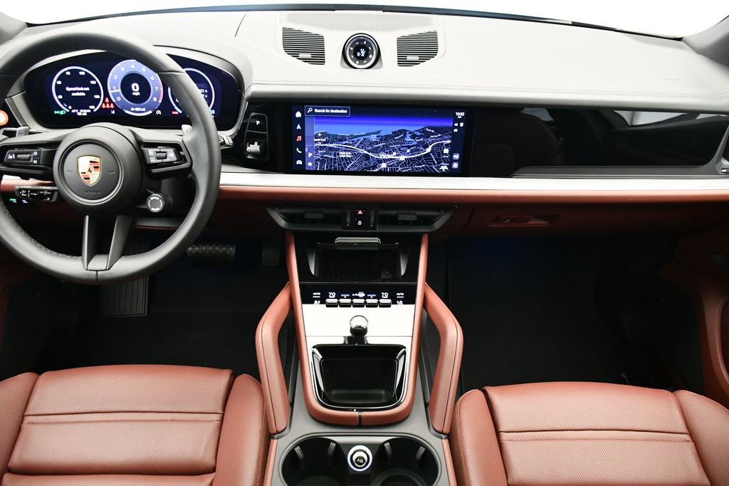 Certified 2025 Porsche Cayenne image 23