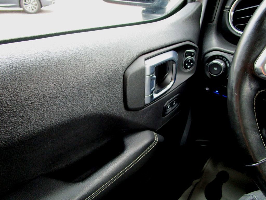 Used 2021 Jeep Wrangler Unlimited Sahara w/ Cold Weather Group image 30