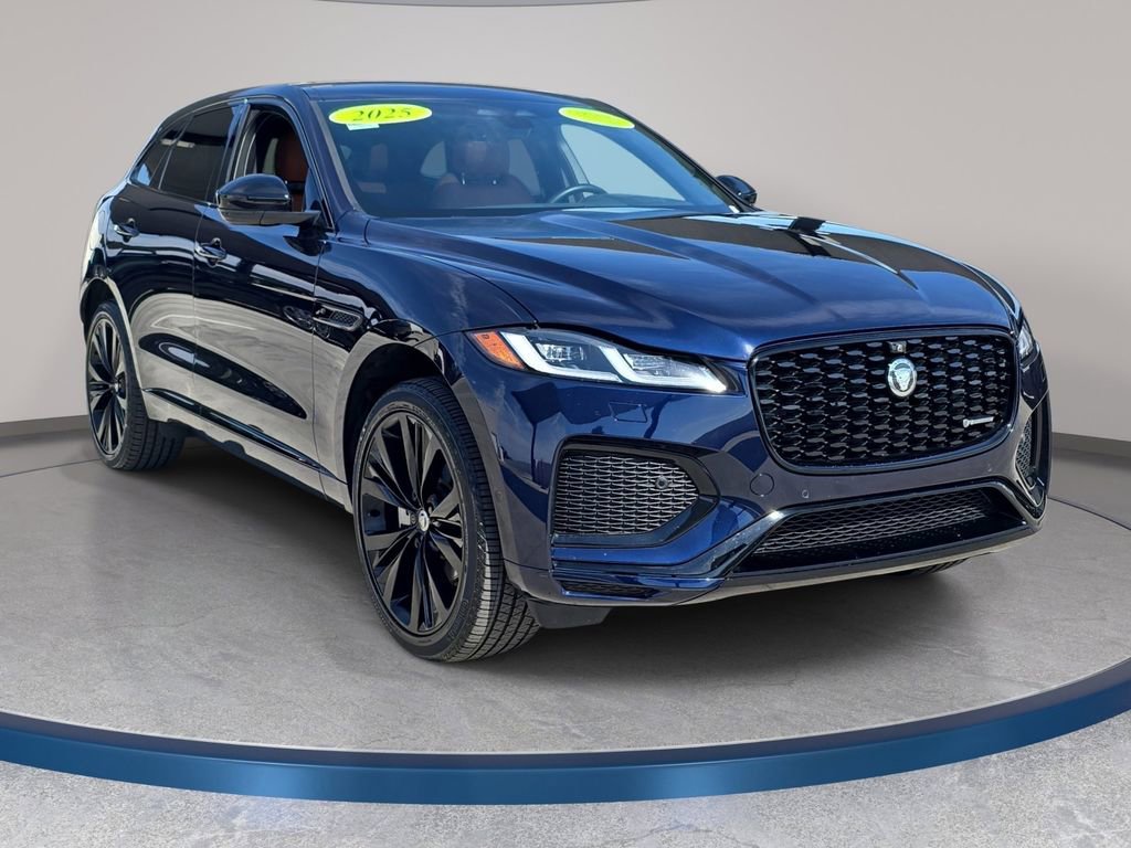 Used 2025 Jaguar F-PACE R-Dynamic S image 3