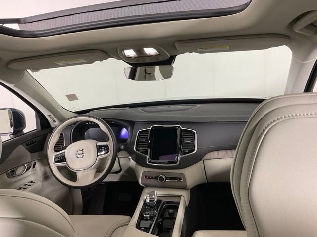 Certified 2024 Volvo XC90 T8 Ultimate w/ Protection Package Premier image 32