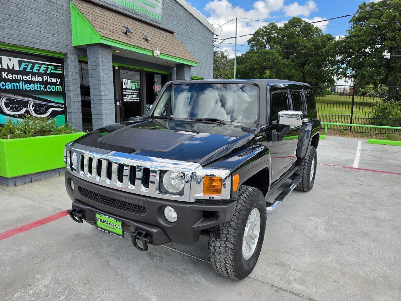 Used 2006 HUMMER H3 w/ Chrome Appearance Package AWD/4WD image 3