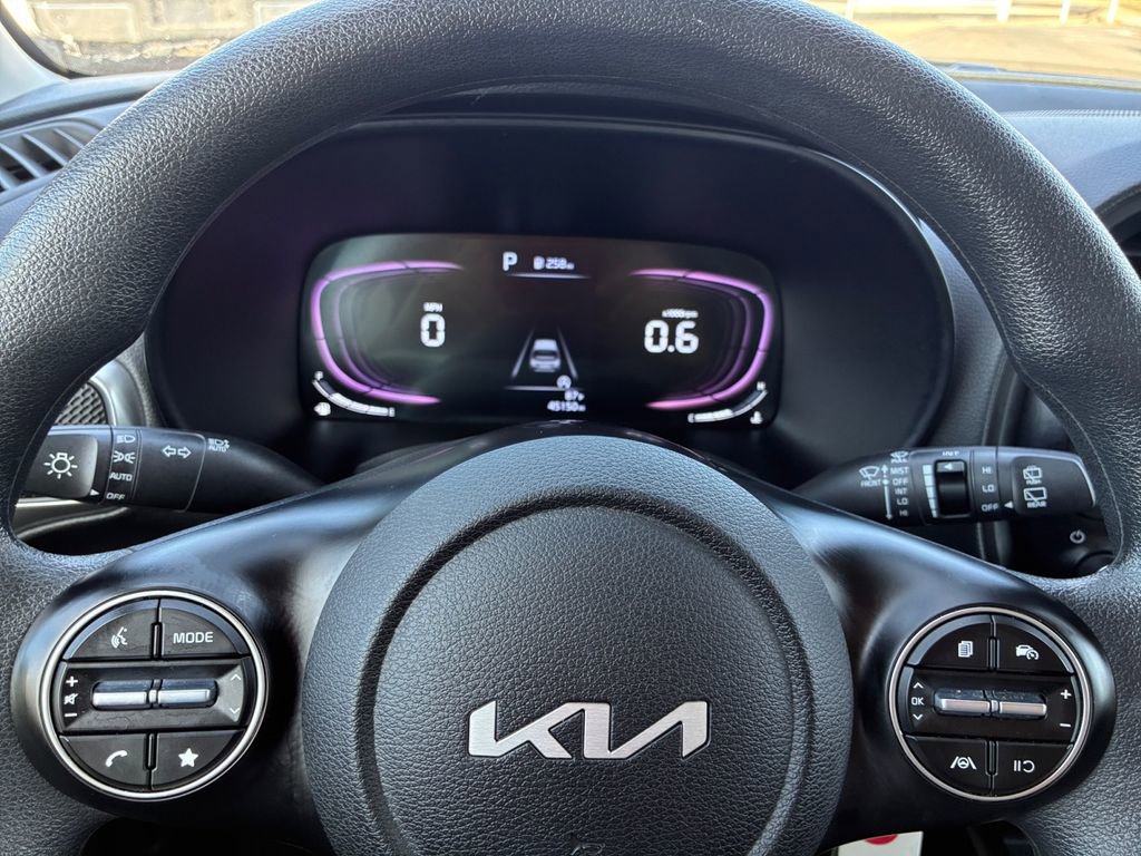 Used 2024 Kia Soul LX w/ Option Group 015 image 9