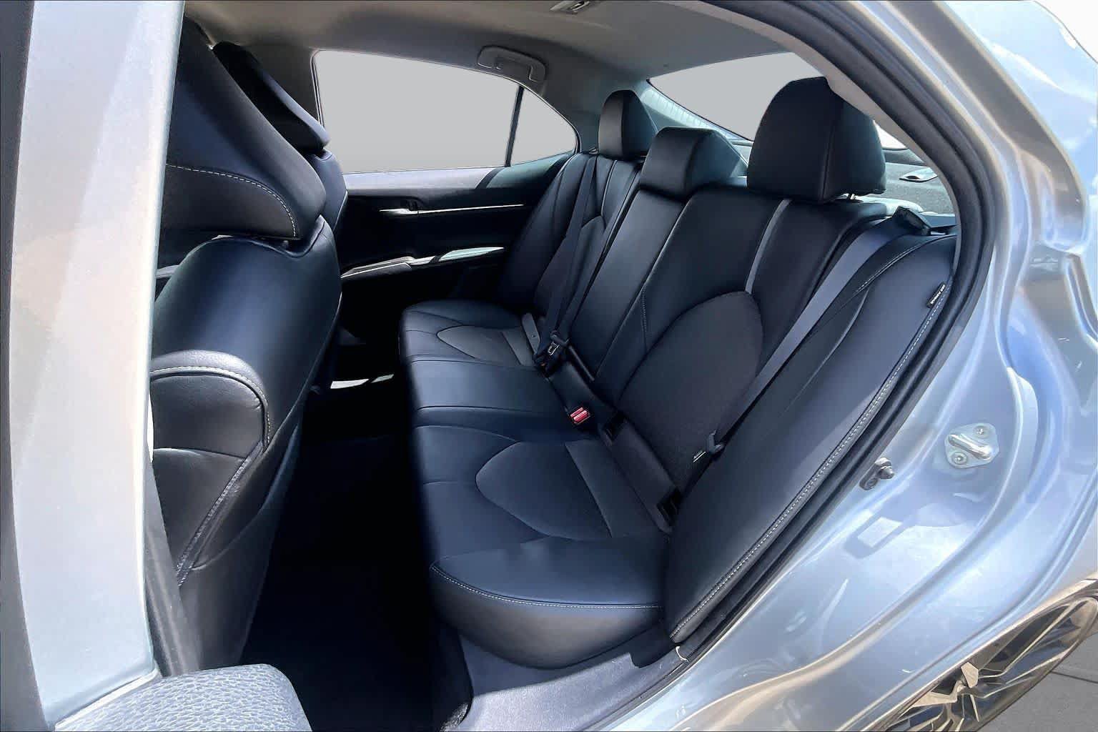 Used 2023 Toyota Camry XSE FWD image 19