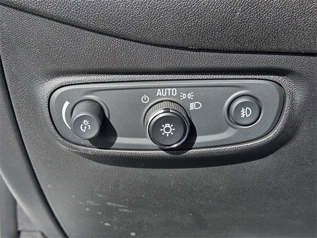 Used 2020 Chevrolet Equinox Premier image 25